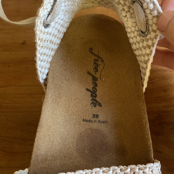 Free People Sandals - Picture 4 of 10